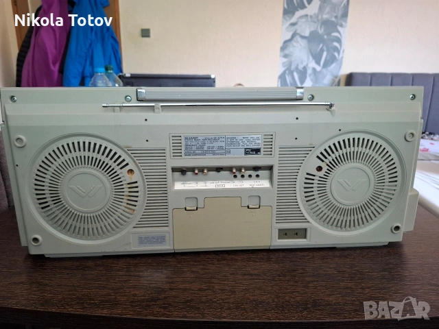 Продава се касетофон Sharp GF-575H. , снимка 9 - Радиокасетофони, транзистори - 55073311
