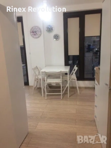 Двустаен апартамент под наем в Центъра