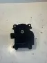 Мотор за актуатор на вътрешна отоплителна клапа за Toyota Avensis 1.6 D4D (2016) MF113800-2810 OEM, снимка 1