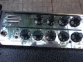 Хибридно китарно кубе BEHRINGER AC112, снимка 11