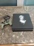 PlayStation 4 със един джойстик Джойстика е в перфектно състояние, снимка 1
