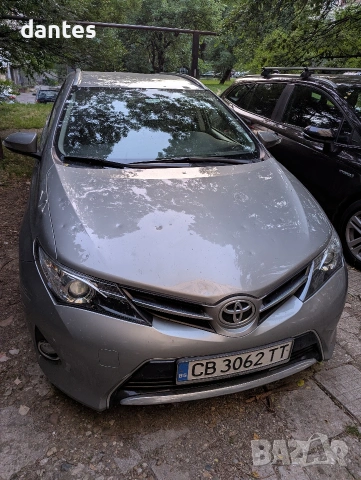 Toyota Auris Touring Sports 1.6 Benzin / 132 к.с. / Навигация /, снимка 5 - Автомобили и джипове - 55207635