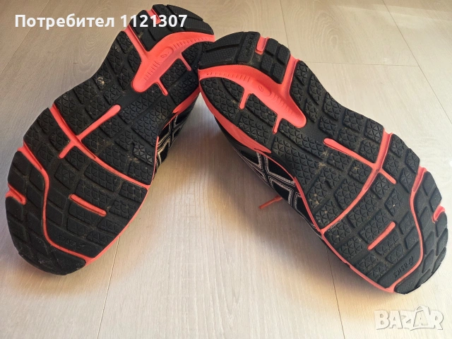 Дамски маратонки Asics, снимка 10 - Маратонки - 54830446