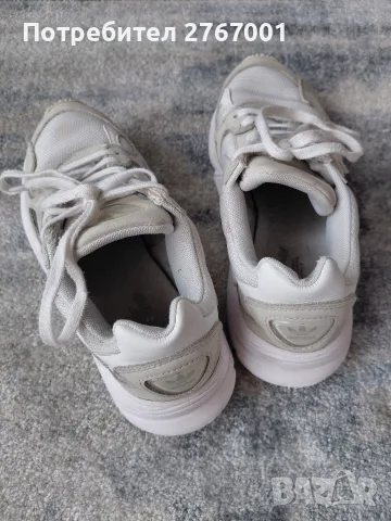 Adidas маратонки 37.5, снимка 6 - Маратонки - 55303645