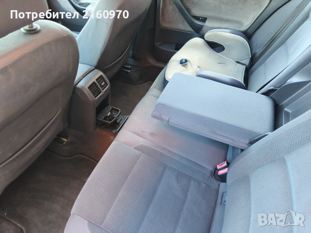 VW Golf 1.9 TDI Автомат 2004, снимка 6 - Автомобили и джипове - 54326573