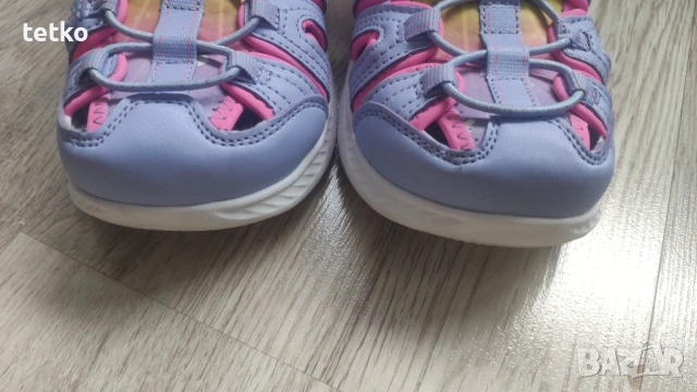 момичешки сандали skechers размер 30, снимка 3 - Детски сандали и чехли - 54895051