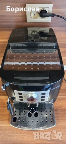 Delonghi Magnifica S, снимка 4 - Кафемашини - 55287248