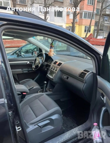 VW Touran, снимка 6 - Автомобили и джипове - 54878473