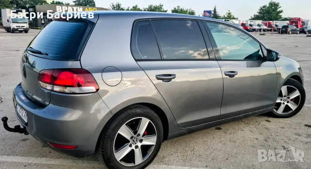 VW Голф 6 1.6 TDI, снимка 8 - Автомобили и джипове - 55366072