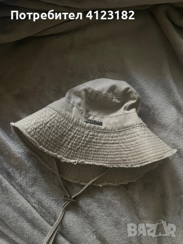 Шапка Jacquemus