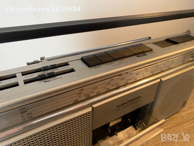 Радиокасетофон Grundig RR 350, снимка 3 - Радиокасетофони, транзистори - 54605986