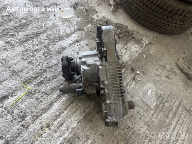 Раздадачна кутия от бмв Х 5 184 кс  2003 Г, снимка 2 - Части - 54299696