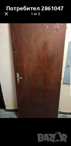 Продава се дървена входна врата (без каса), снимка 2 - Интериорни врати - 54744168