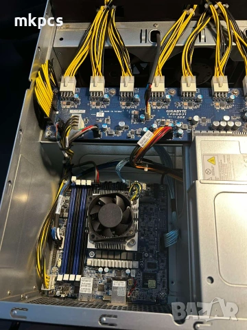 Професионален майнинг сървър Gigabyte Оctominer like, снимка 5 - Друга електроника - 55237191