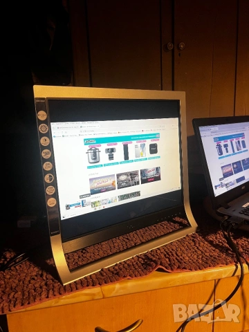 Sony SDM-HS95PRS 19" SXGA LCD , снимка 9 - Геймърски - 54369787