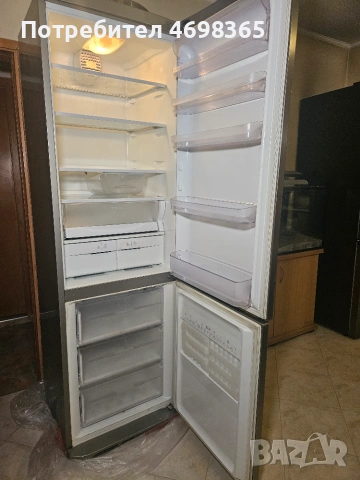 Хладилник Ariston MBA 4042 C