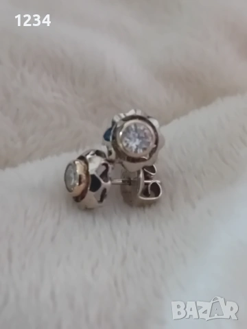 Старинни златни обеци цветя с диаманти 0,64 к. ръчно изработени, снимка 3 - Обеци - 54015261