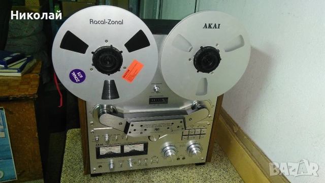 Продавам ролков магнетофон AKAI GX635D, снимка 2 - Декове - 54190777
