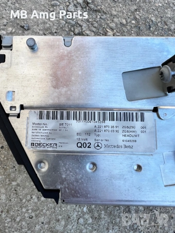 CD чейнджър А 221 870 35 91 / А 221 870 03 92 за MERCEDES-BENZ S-CLASS седан (W221) , снимка 2 - Части - 54098756