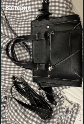 ZARA черна чанта, снимка 5 - Чанти - 54873029