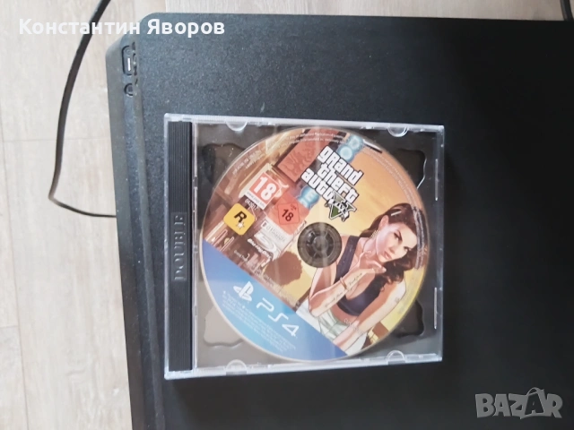 PlayStation 4 , снимка 3 - PlayStation конзоли - 54742082
