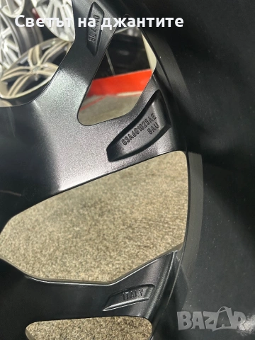 Джанти 21 цола Audi RSQ3 VW Tiguan Seat Tarraсо Оригиналните , снимка 17 - Гуми и джанти - 54085790