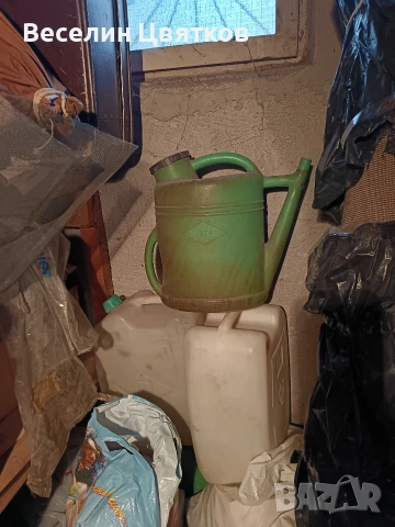 Туби за гориво шест бр. две метални -по 20 литра , снимка 8 - Други - 20787181