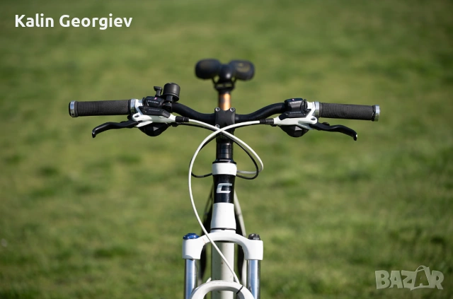 Колело Crosswave 26", RockShox, хидравлични дискови, 8х3 Deore, снимка 2 - Велосипеди - 54856887