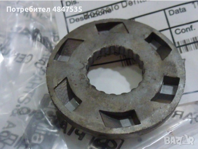 Буш , Храповик за Aprilia, Piaggio, Vespa - ОРИГИНАЛЕН OEM номер 435027, снимка 2 - Аксесоари и консумативи - 54783511