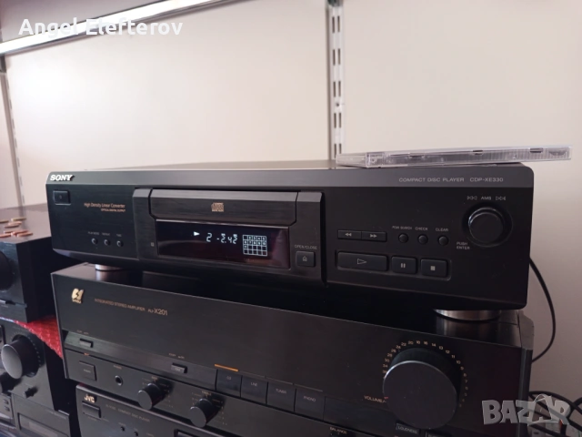 Sony CDP-XE330, снимка 3 - Ресийвъри, усилватели, смесителни пултове - 54692201