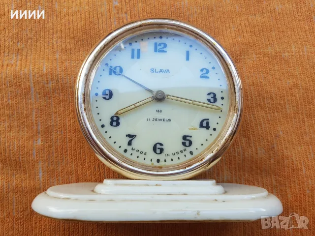 Часовник будилник Слава 3, снимка 2 - Антикварни и старинни предмети - 55479553