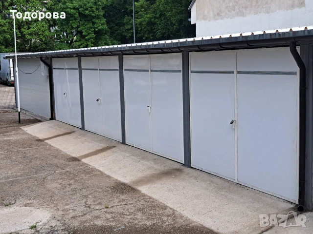 Дава се гараж под наем