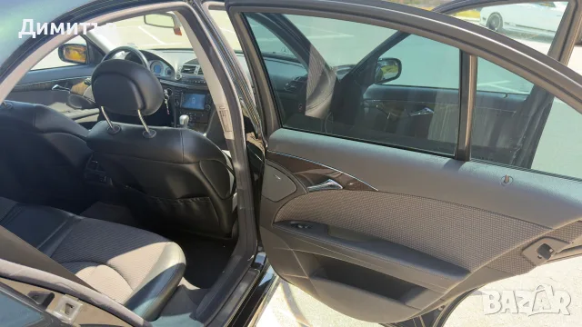 Mercedes E320 бензин-Газ , снимка 9 - Автомобили и джипове - 55676516