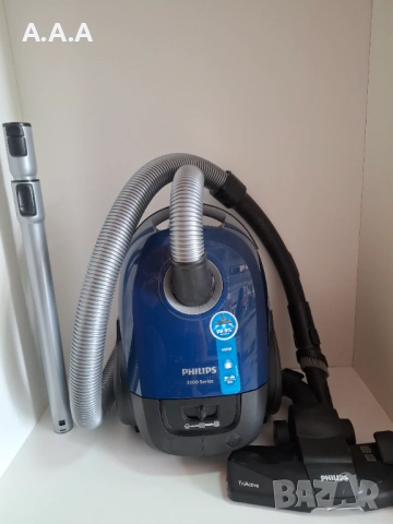Прахосмукачка PHILIPS PERFORMER COMPACT XD3110/09 3 L, снимка 3 - Прахосмукачки - 54421291