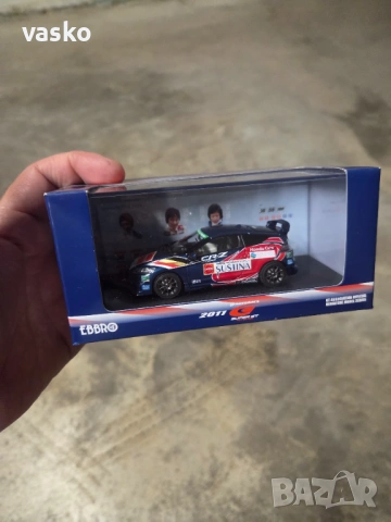 EBBRO 1:43-HONDA+SKYLINE, снимка 3 - Колекции - 54741170