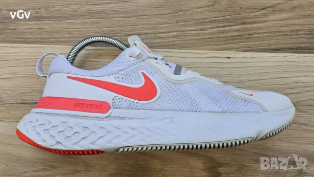 Дамски маратонки Nike React Miler - 40 , снимка 5 - Маратонки - 55014290