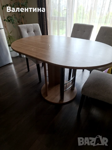 Трапезна маса