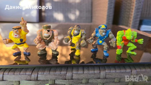 Разбойници / Monster wrestlers in my pocket
