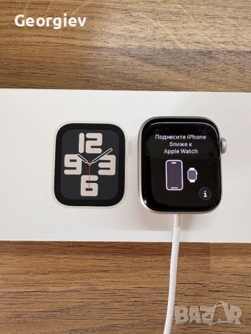 Apple Watch SE 2, 44мм Starlight 32GB Запазен, снимка 2 - Смарт часовници - 54855890