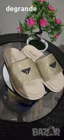  🩰Dior🩰 Prada🩰 Chanel 🩰Gucci 💫Дамски Чехли💫, снимка 4 - Чехли - 55078466