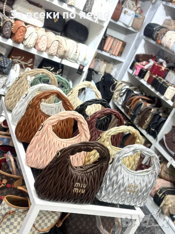 Miu Miu Дамска Чанта Миу Миу - Различни Цветове Код SK1366, снимка 2 - Чанти - 54337014