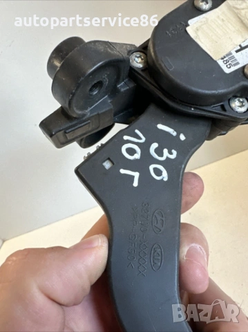 Педал за газ акселератор за Hyundai I30 1.6 Crdi (2010) 32700-XXXXX, снимка 3 - Части - 54439322