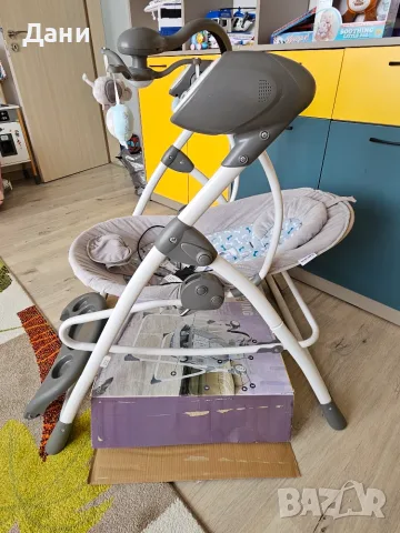 Продавам Бебешка електрическа Люлка 2 в 1, Музикална проходилка Fisher Price и Активна Гимнастика, снимка 4 - Детски люлки - 55547384
