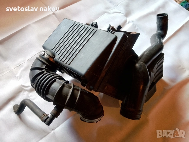 Кутия за въздушен филтър Mini Cooper 1.6 бензин 90 к. с. , снимка 2 - Части - 54093552