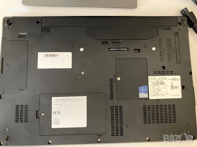 Fujitsu Lifebook E754 - За Ремонт, снимка 2 - Лаптопи за дома - 54572031