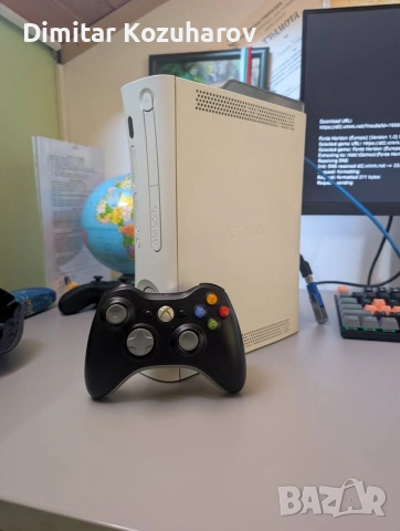 Xbox 360 с 500 GB хард диск, хакнат с Aurora и 2 игри