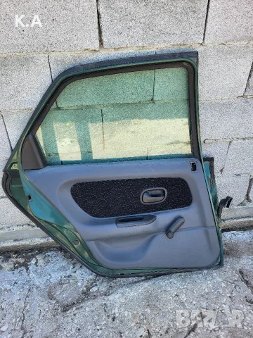 Задна лява врата Renault Laguna 1, снимка 4 - Части - 55662359