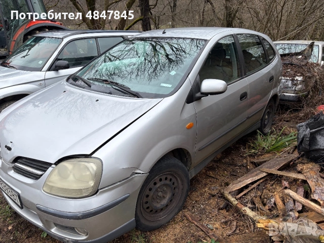 Nissan Almera Tino, снимка 4 - Автомобили и джипове - 54788139