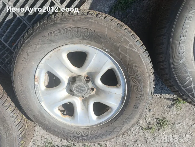 Комплект зимни гуми с джанти Suzuki grand Vitara , снимка 10 - Гуми и джанти - 55577495