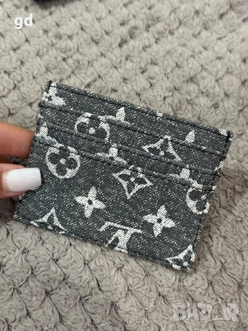 Louis Vuitton Кардхолдър 